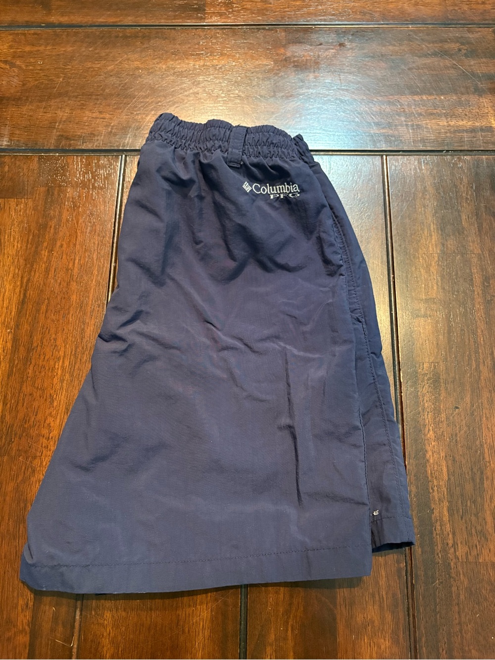 Columbia PFG Navy Blue Performance Shorts, Youth L